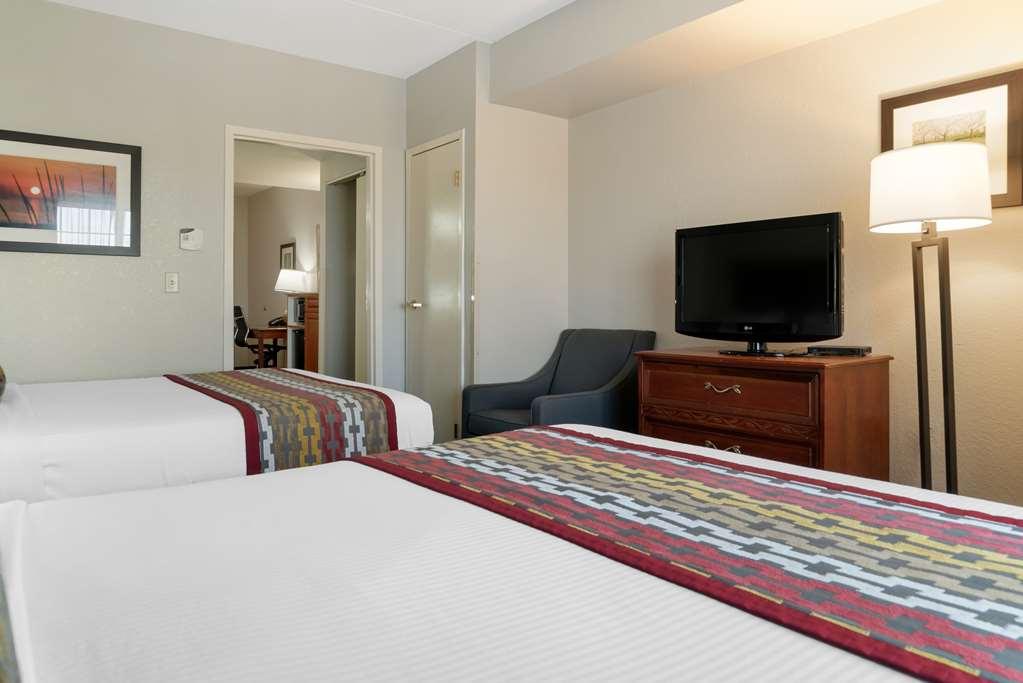 Best Western Executive Inn & Suites Гранд Рапидс Стая снимка