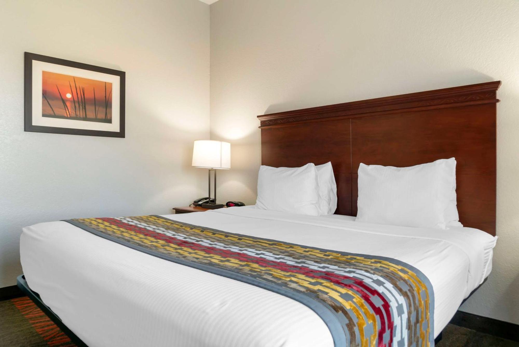 Best Western Executive Inn & Suites Гранд Рапидс Екстериор снимка